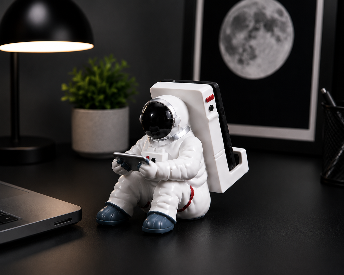 Spacewalker Phone Stand